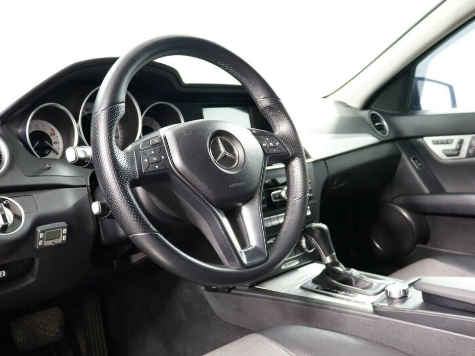 Mercedes-Benz C-Класс, 3.5 л, АТ, 2013 фото 1