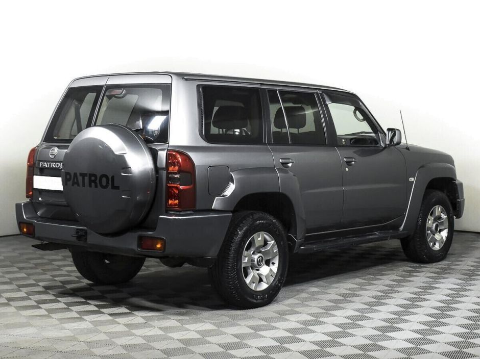 Nissan Patrol, 3.0 л, АТ, 2007 фото 4