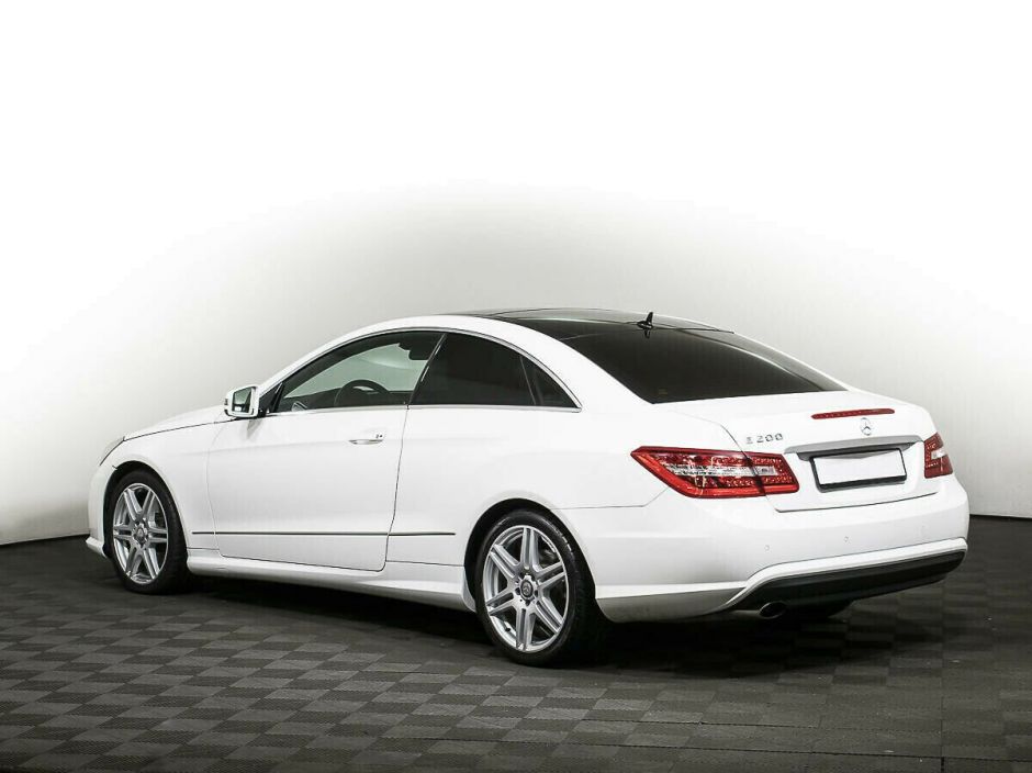 Mercedes-Benz E-Класс, 1.8 л, АТ, 2011 фото 5