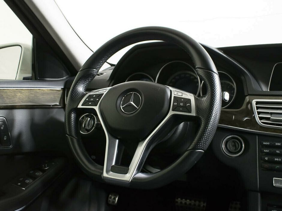Mercedes-Benz E-Класс, 2.0 л, АТ, 2013 фото 2