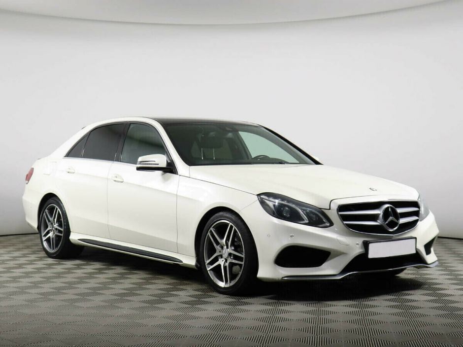 Mercedes-Benz E-Класс, 3.5 л, АТ, 2015 фото 4