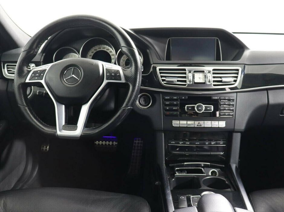 Mercedes-Benz E-Класс, 3.5 л, АТ, 2015 фото 9