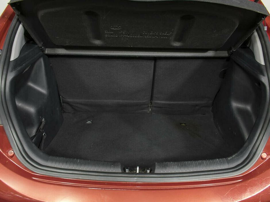 Kia Rio, 1.6 л, МТ, 2013 фото 9