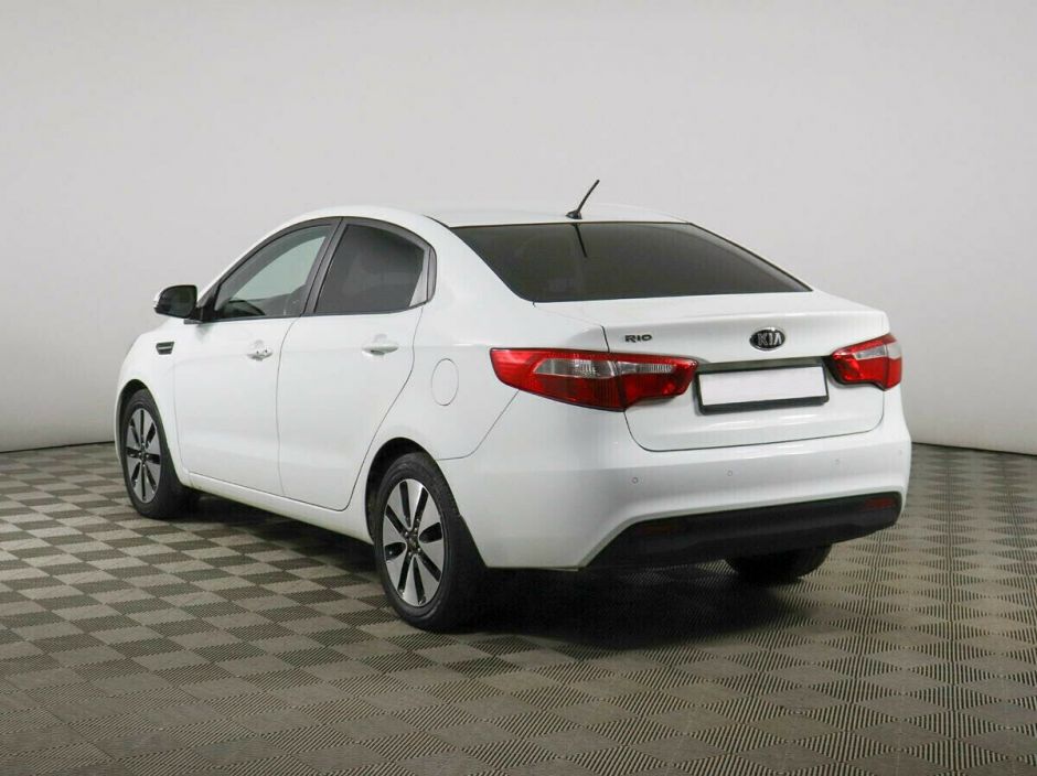 Kia Rio, 1.6 л, АТ, 2014 фото 6