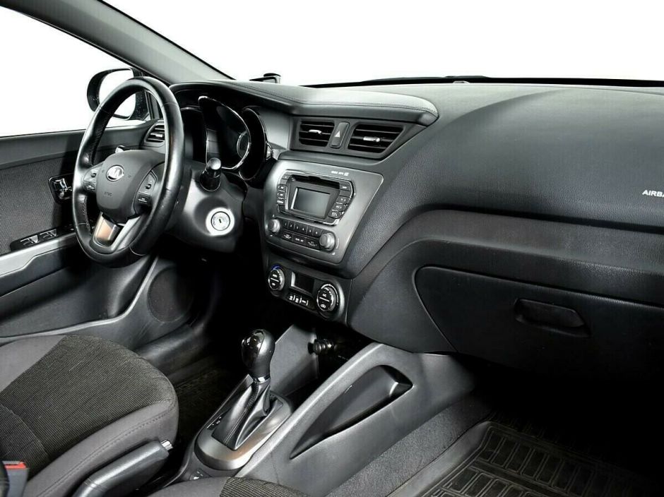Kia Rio, 1.6 л, АТ, 2014 фото 2