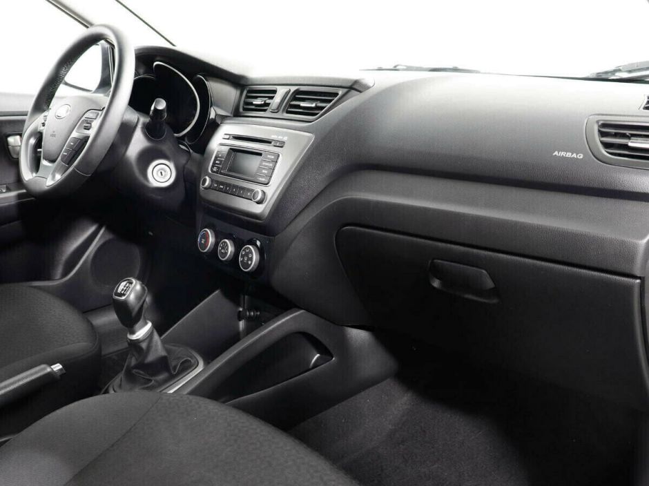 Kia Rio, 1.6 л, МТ, 2017 фото 1