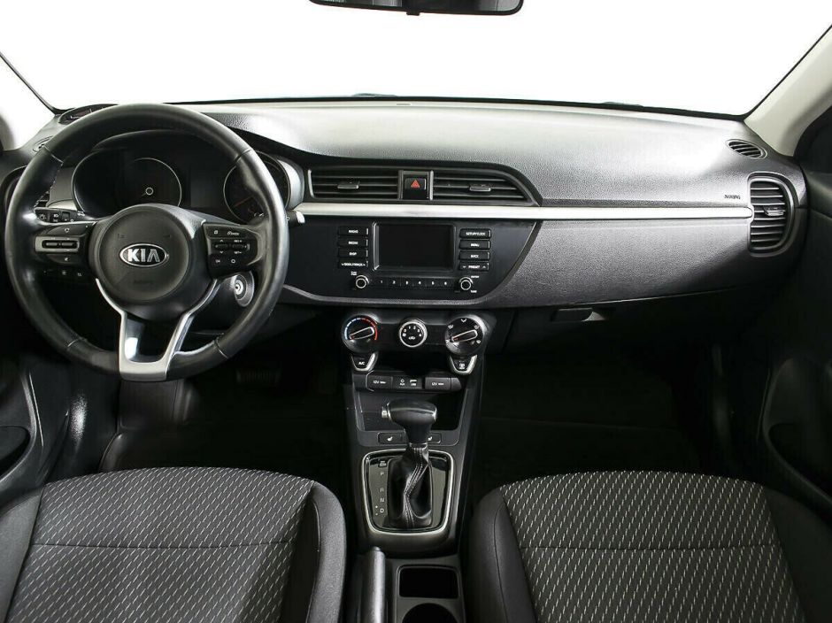 Kia Rio, 1.6 л, АТ, 2018 фото 2