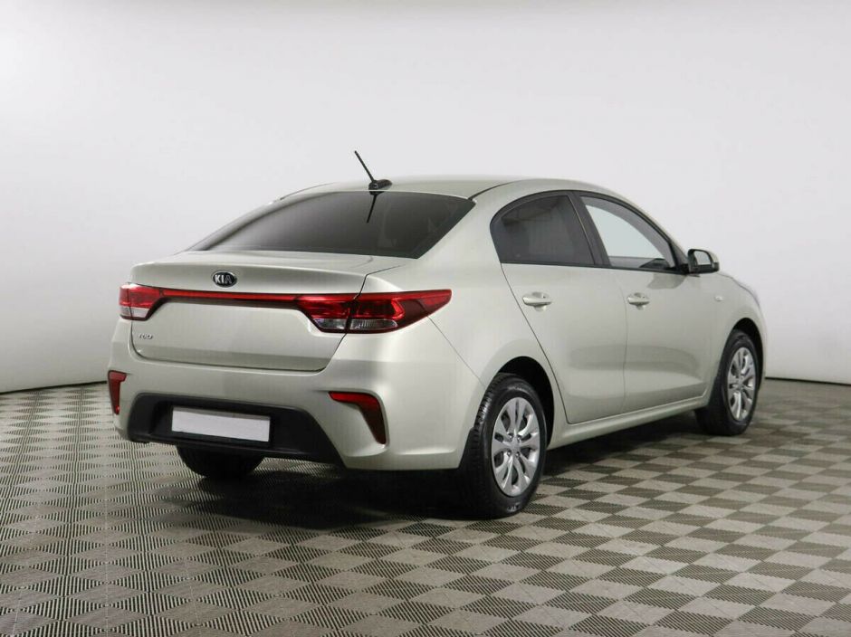 Kia Rio, 1.4 л, АТ, 2019 фото 4