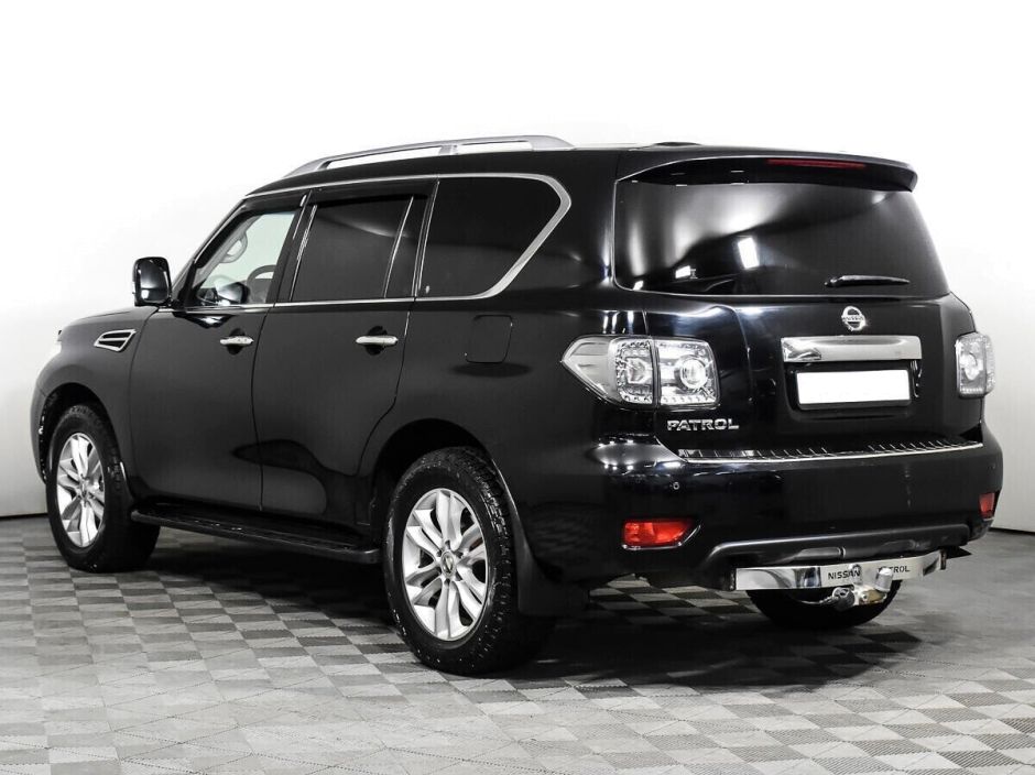 Nissan Patrol, 5.6 л, АТ, 2012 фото 6