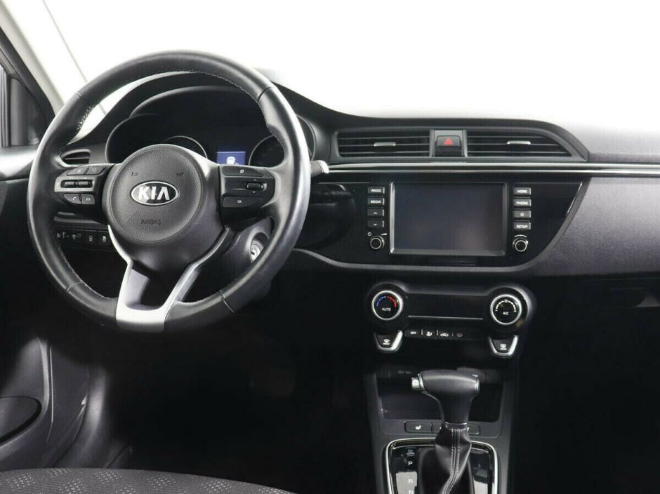 Kia Rio, 1.6 л, АТ, 2017 фото 2