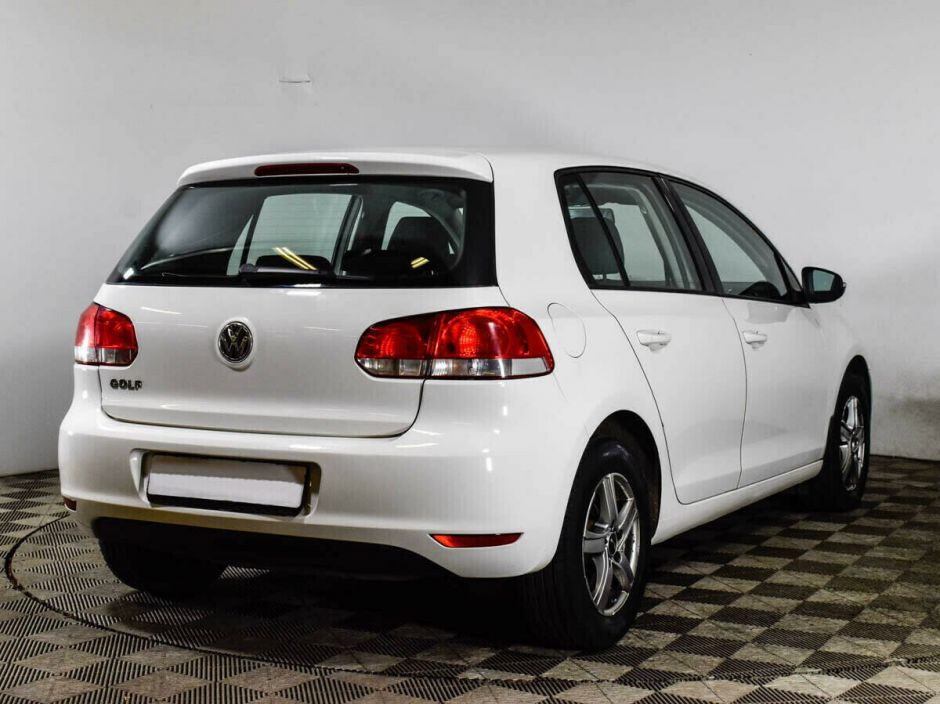 Volkswagen Golf, 1.6 л, Робот, 2010 фото 5