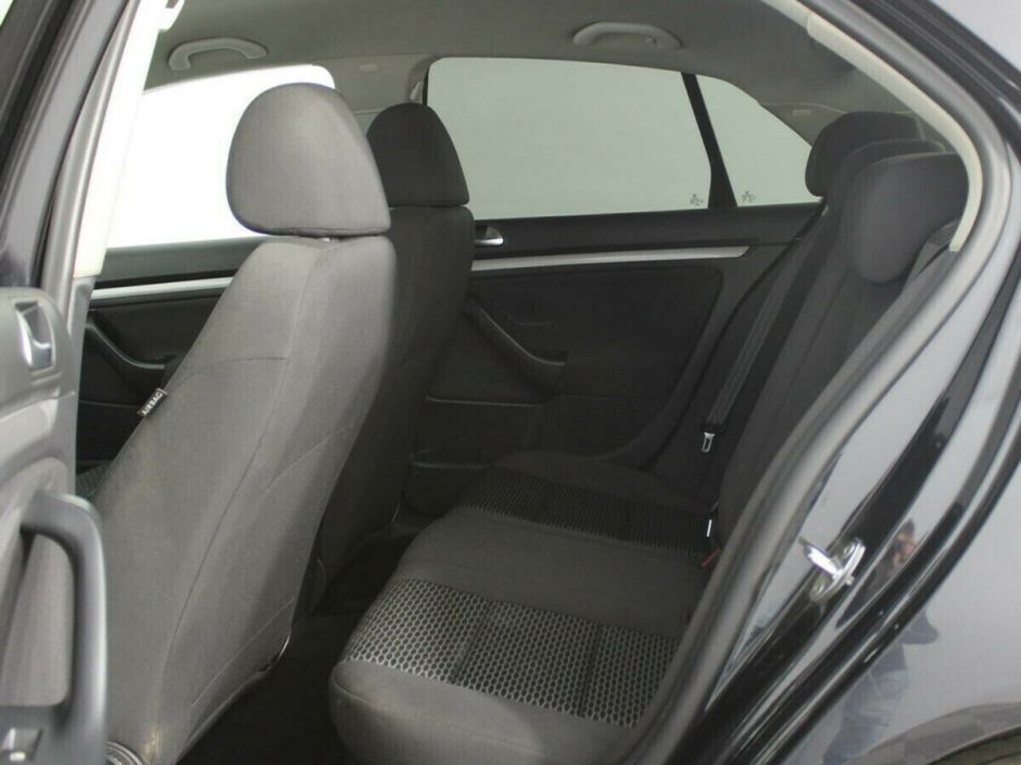 Volkswagen Jetta, 1.6 л, Робот, 2009 фото 1
