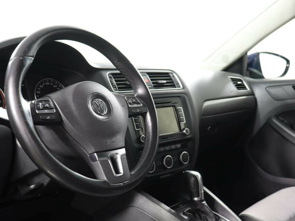 Volkswagen Jetta, 1.4 л, Робот, 2011 фото 8