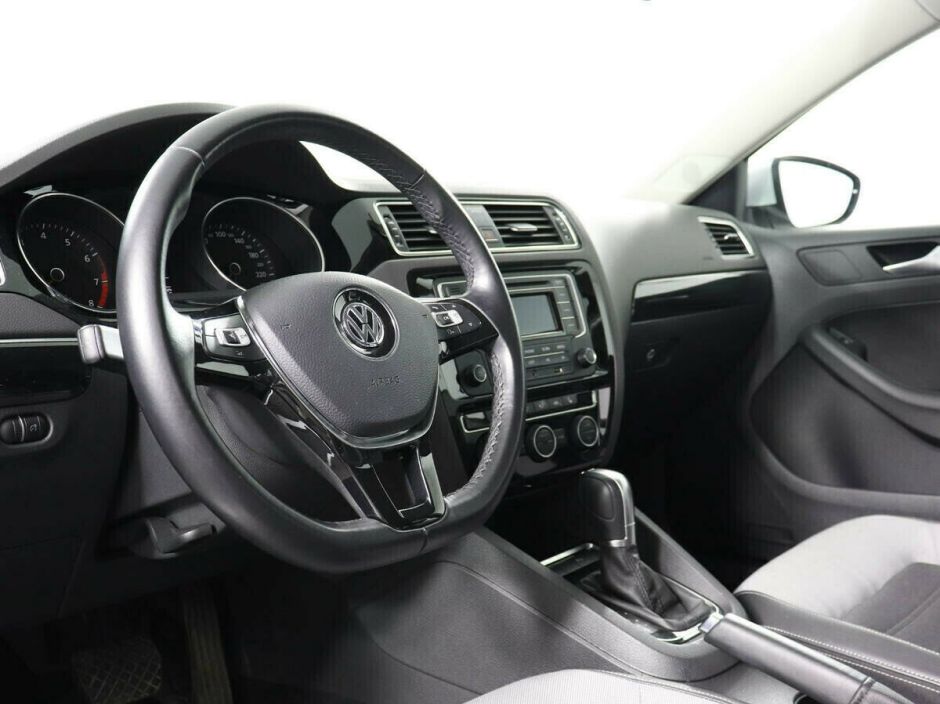 Volkswagen Jetta, 1.4 л, Робот, 2016 фото 2