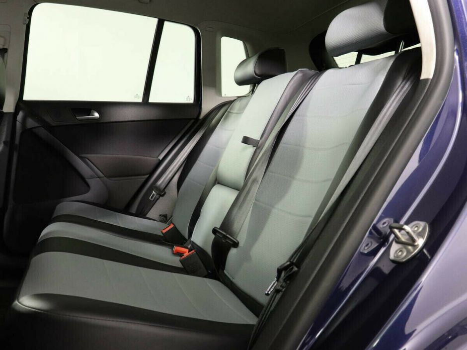 Volkswagen Tiguan, 2.0 л, АТ, 2013 фото 1
