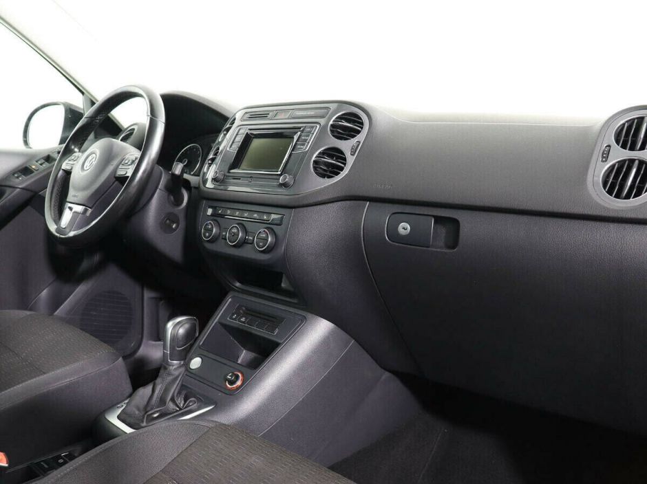 Volkswagen Tiguan, 2.0 л, АТ, 2015 фото 8
