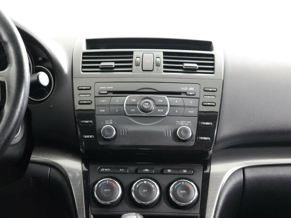 Mazda 6, 2.0 л, АТ, 2010 фото 7
