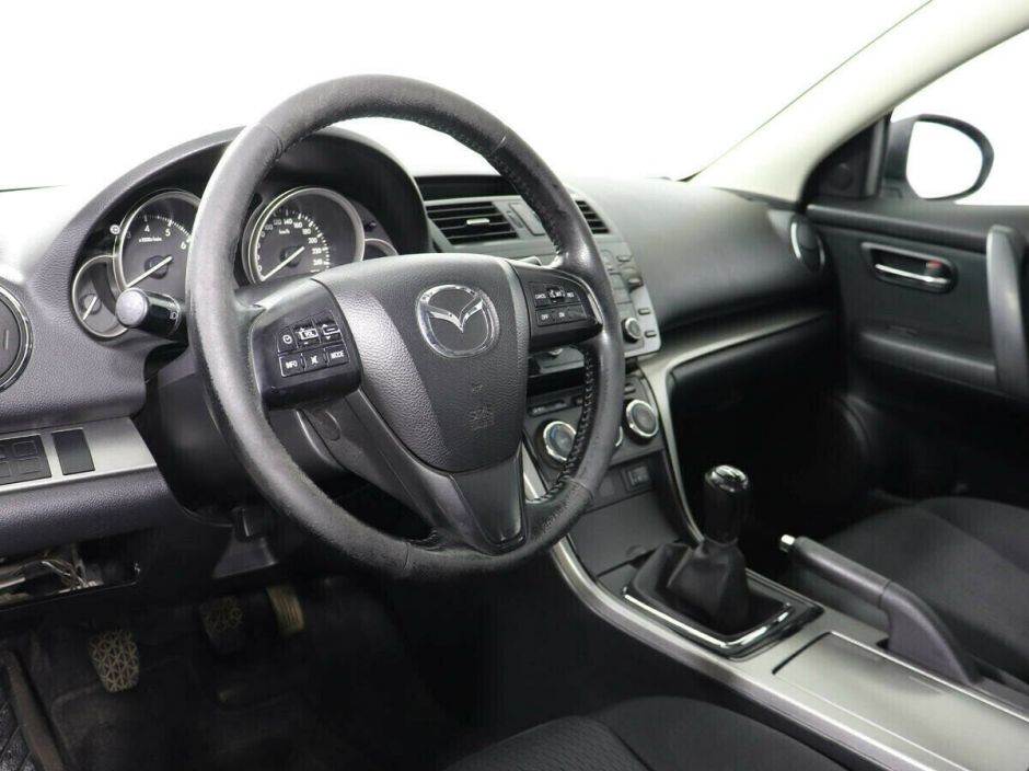 Mazda 6, 1.8 л, МТ, 2010 фото 7