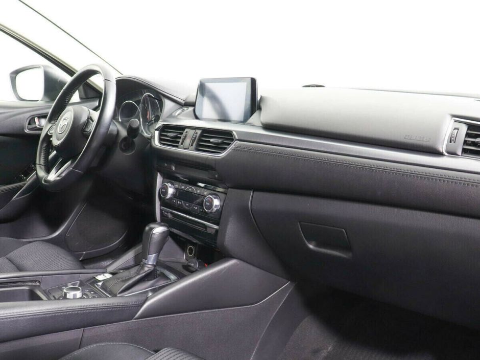 Mazda 6, 2.0 л, АТ, 2018 фото 2