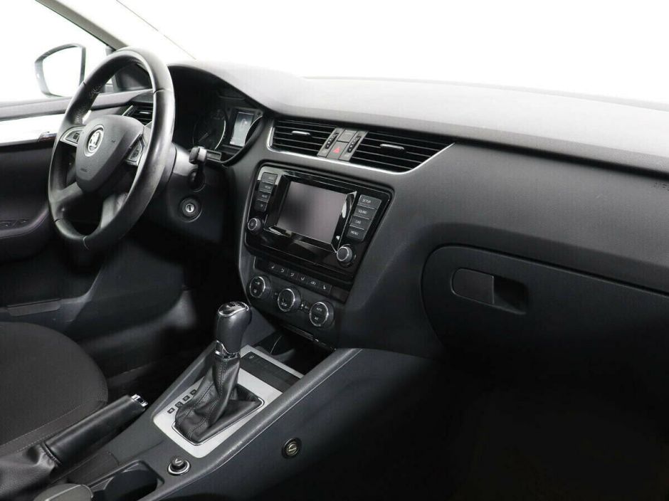 Skoda Octavia, 1.4 л, Робот, 2014 фото 8