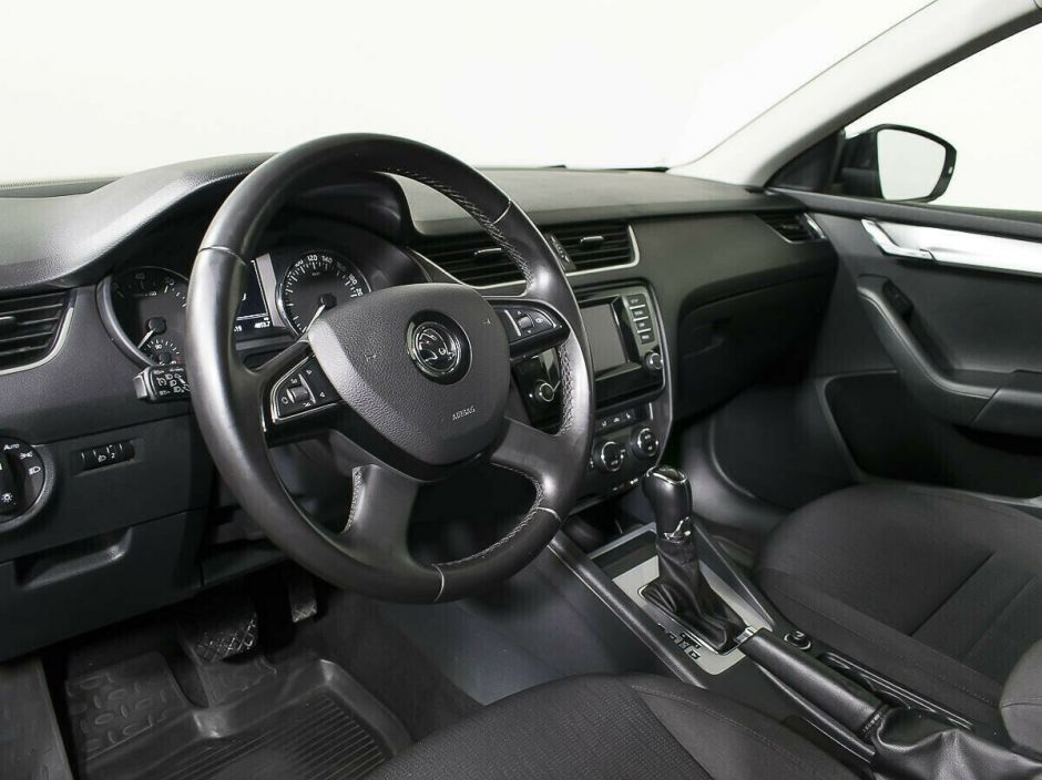 Skoda Octavia, 1.8 л, Робот, 2014 фото 2