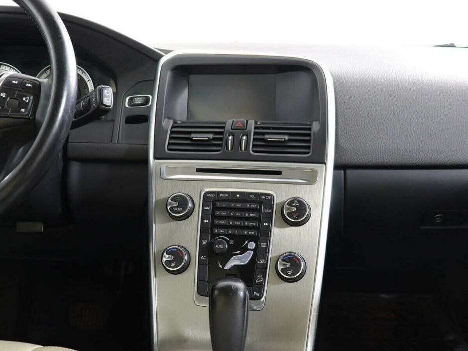 Volvo XC60, 2.4 л, АТ, 2013 фото 9