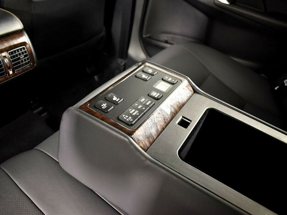 Toyota Camry, 3.5 л, АТ, 2016 фото 1