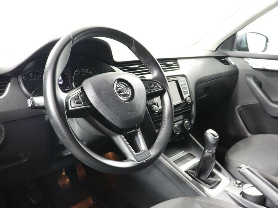 Skoda Octavia, 1.4 л, МТ, 2016 фото 2