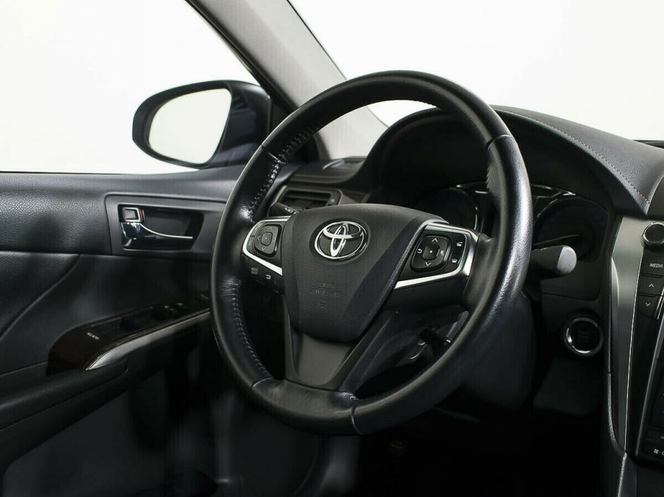 Toyota Camry, 2.5 л, АТ, 2016 фото 10