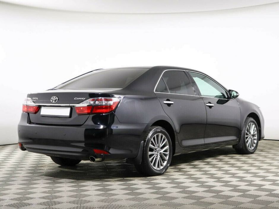 Toyota Camry, 2.5 л, АТ, 2017 фото 4