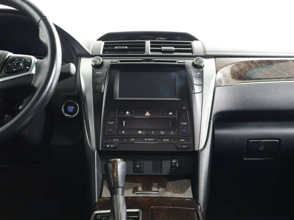 Toyota Camry, 2.5 л, АТ, 2017 фото 8