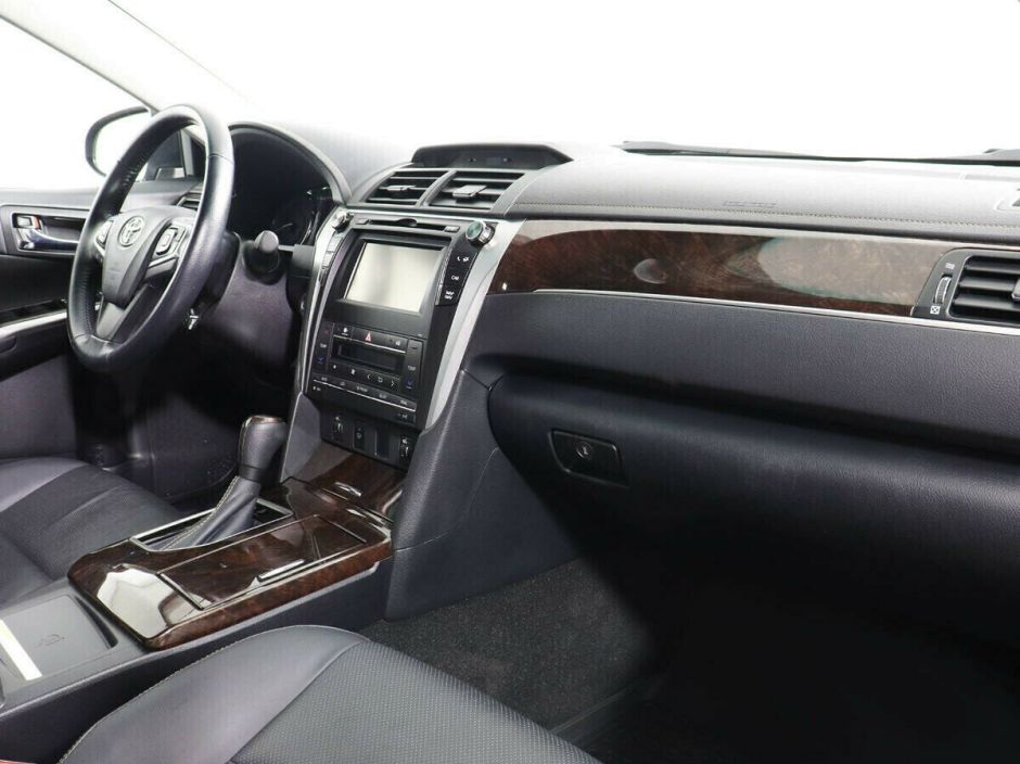 Toyota Camry, 2.5 л, АТ, 2017 фото 9