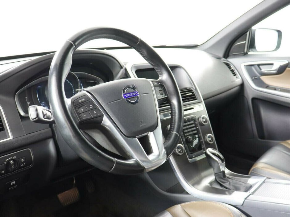Volvo XC60, 2.4 л, АТ, 2015 фото 9
