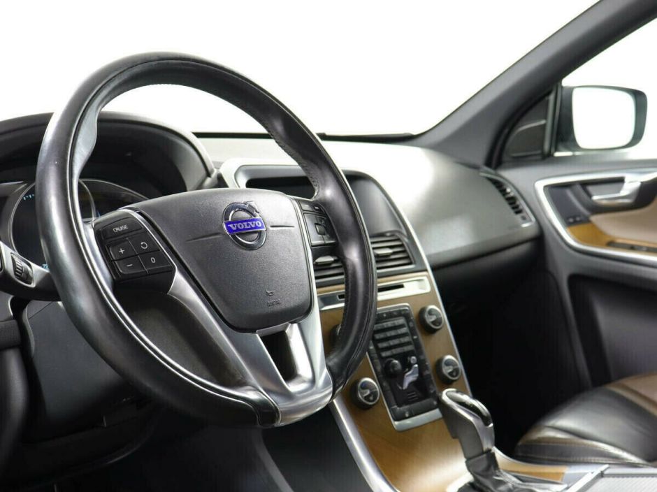 Volvo XC60, 2.4 л, АТ, 2015 фото 8