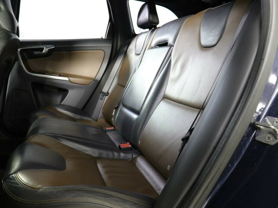 Volvo XC60, 2.4 л, АТ, 2015 фото 1