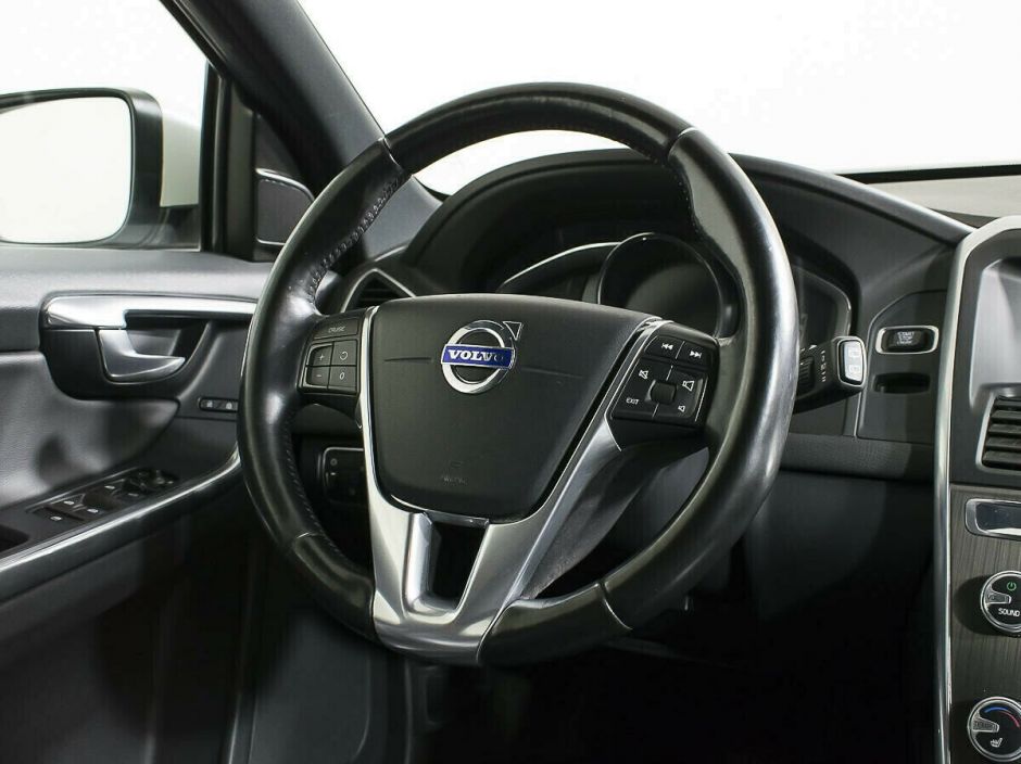 Volvo XC60, 2.4 л, АТ, 2015 фото 11