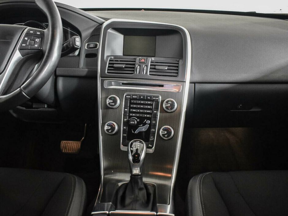 Volvo XC60, 2.4 л, АТ, 2015 фото 7