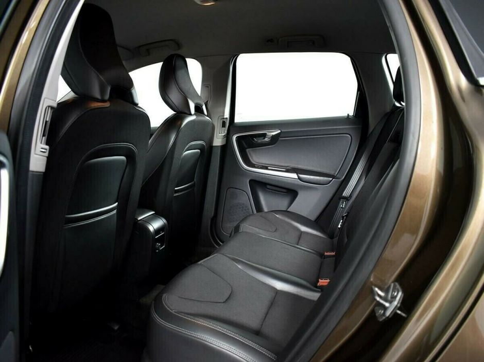 Volvo XC60, 2.4 л, АТ, 2015 фото 2