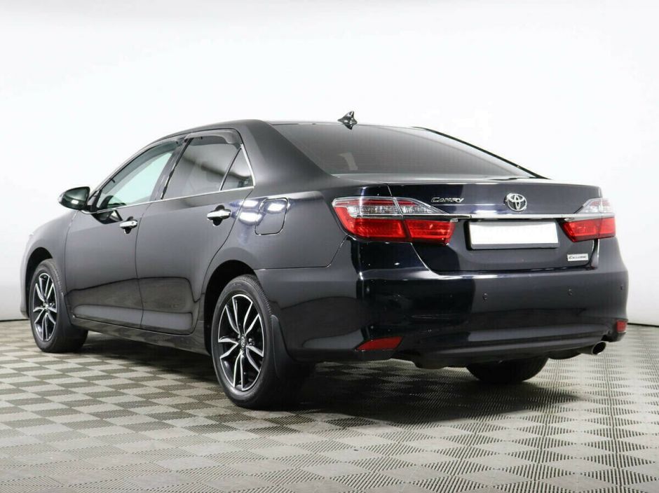 Toyota Camry, 2.5 л, АТ, 2018 фото 6