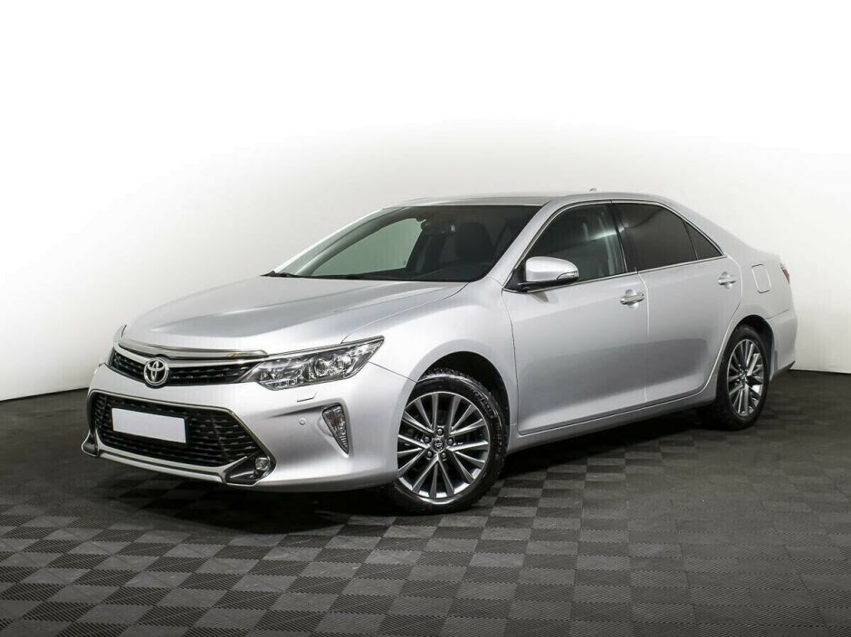 Toyota Camry, 2.5 л, АТ, 2018 фото 3
