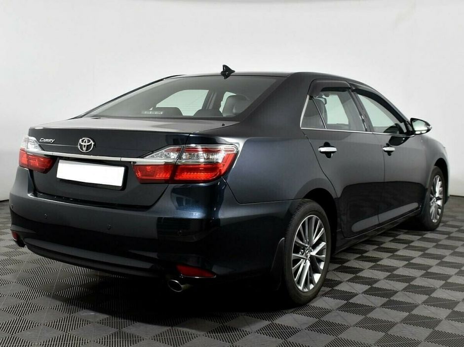 Toyota Camry, 2.5 л, АТ, 2018 фото 4