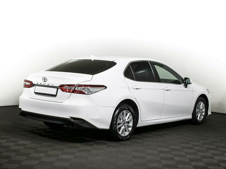 Toyota Camry, 2.0 л, АТ, 2018 фото 4