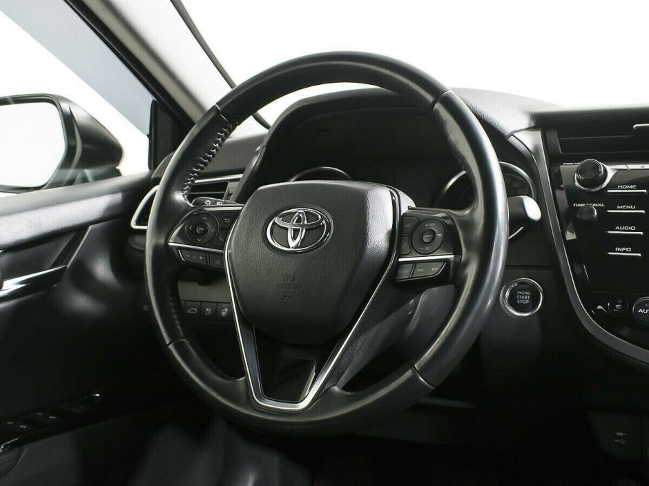 Toyota Camry, 2.5 л, АТ, 2018 фото 13
