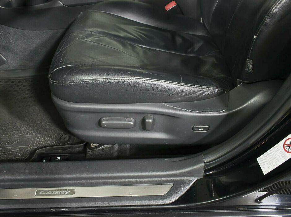 Toyota Camry, 2.5 л, АТ, 2011 фото 12
