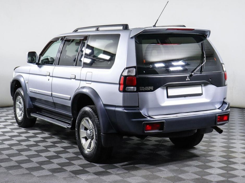 Mitsubishi Pajero Sport, 3.0 л, АТ, 2004 фото 6
