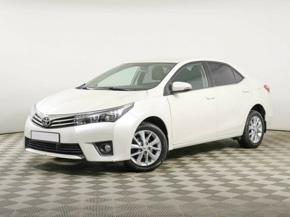 Toyota Corolla, 1.6 л, Вариатор, 2014 фото 3