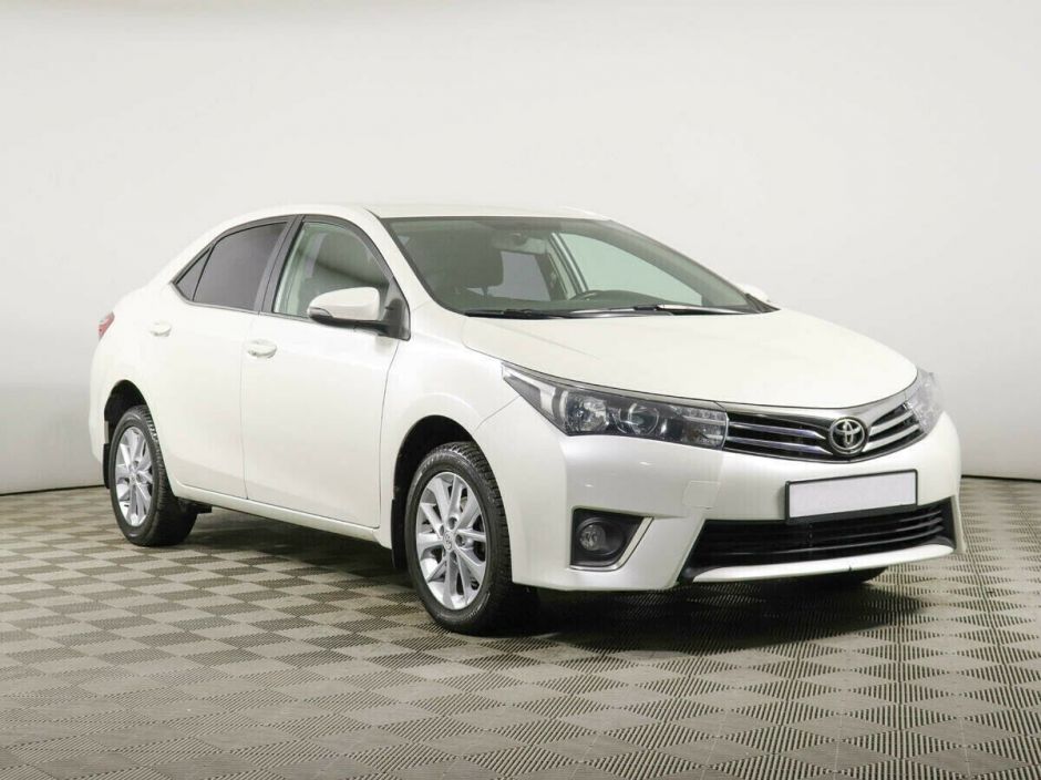 Toyota Corolla, 1.6 л, Вариатор, 2014 фото 5