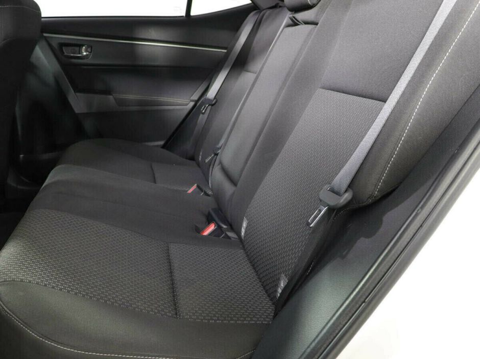 Toyota Corolla, 1.6 л, Вариатор, 2014 фото 1