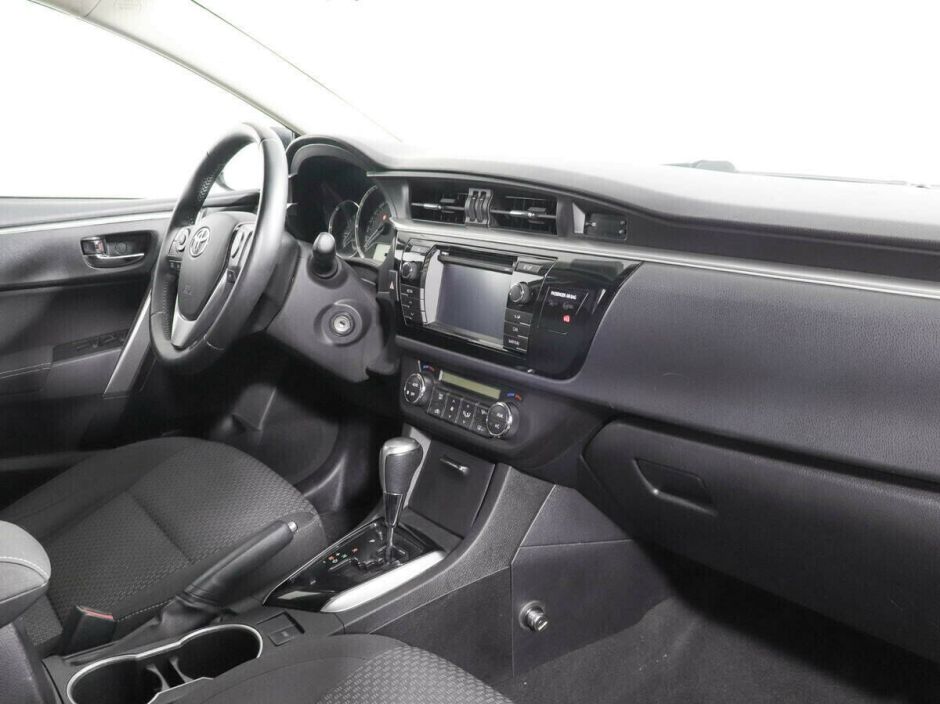 Toyota Corolla, 1.6 л, Вариатор, 2014 фото 1