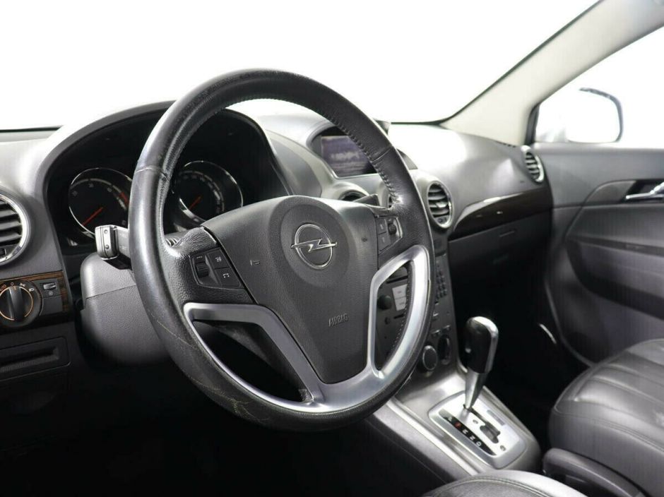 Opel Antara, 2.0 л, АТ, 2008 фото 2